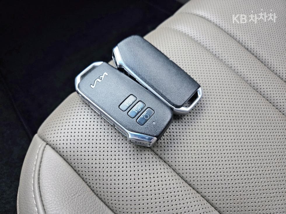 Киа K8 Хибрид1.6 Турбо Noblesse - 23