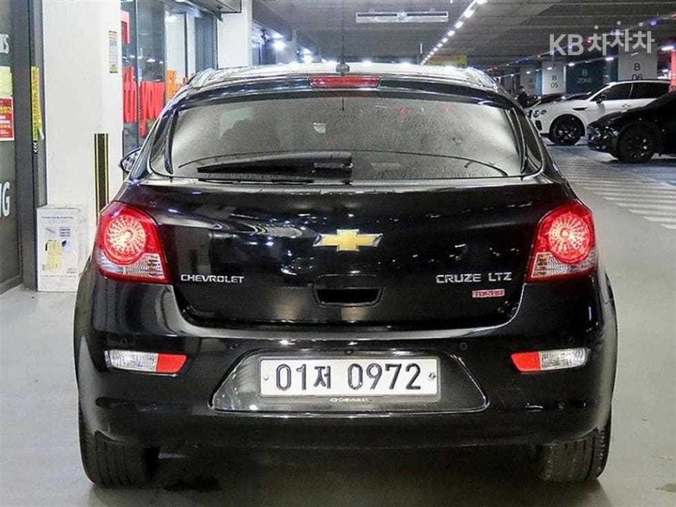 Джи Ем Корея Чудовищен Всеново Крюзе5 (хатчбек)1.4 Турбо LTZ - 5