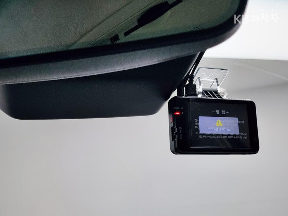 Хюндай The New (фейслифт) Grandeur (Azera)2.5 Le Blanc - 19