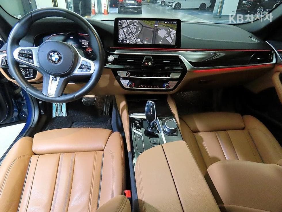 BMW 올New5 Series (G30)520i M Sport - 10
