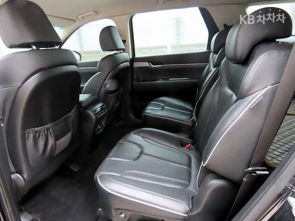 Hyundai Palisade2.2 Diesel 8-seater AWD Exclusive - 6