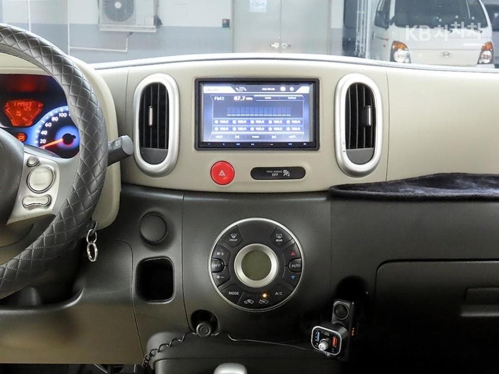 Nissan 큐브1.8 SL CVT - 9