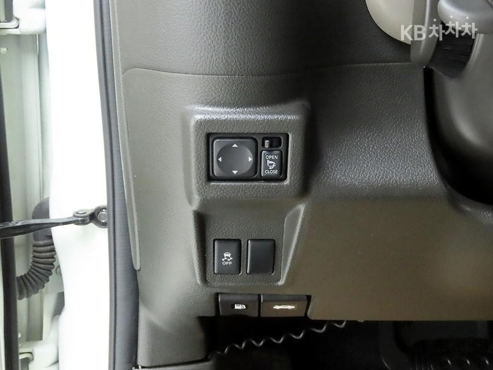 Nissan 큐브1.8 SL CVT - 12