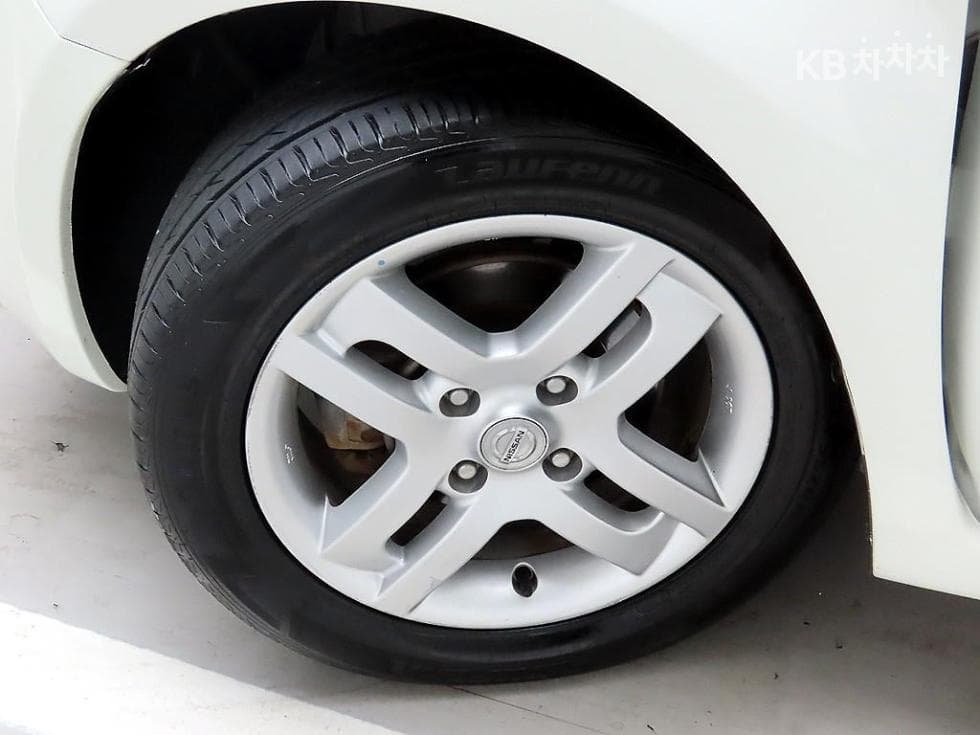 Nissan 큐브1.8 SL CVT - 16