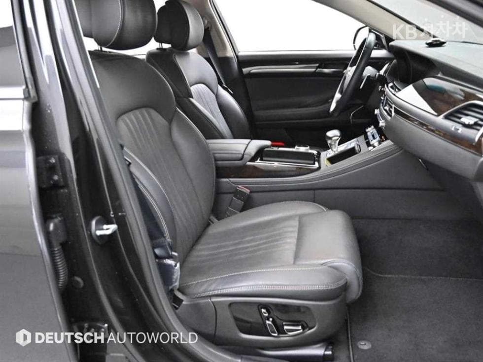 Genesis G903.3T GDi AWD Luxury - 10