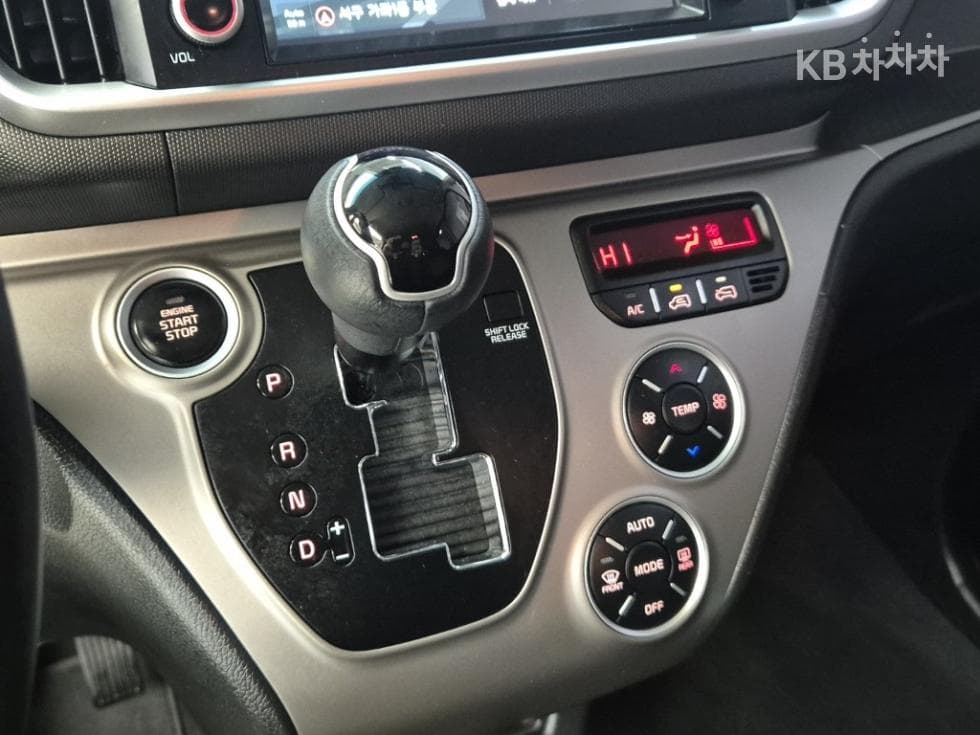 Киа The New (фейслифт) Рей (ван)1.0 Бензин Престиж - 8