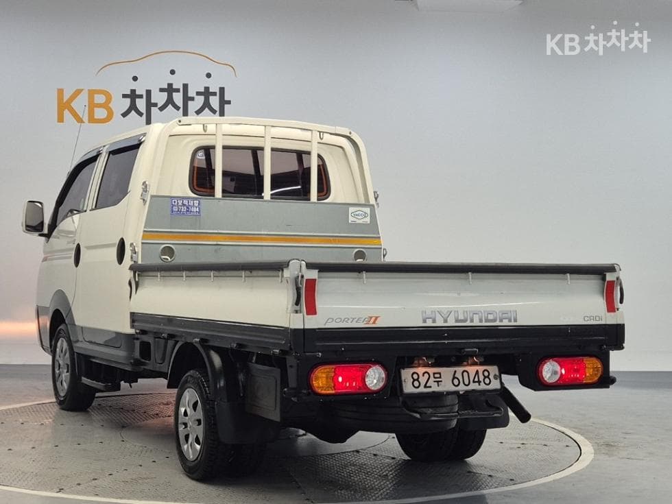 Хюндай Porter 2Удължено междуосие Двойна Кабина CRDi Premium - 2