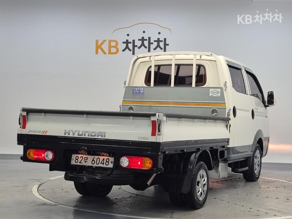 Хюндай Porter 2Удължено междуосие Двойна Кабина CRDi Premium - 3