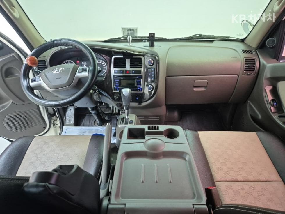 Хюндай Porter 2Удължено междуосие Двойна Кабина CRDi Premium - 6