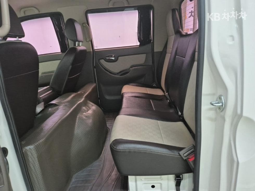 Хюндай Porter 2Удължено междуосие Двойна Кабина CRDi Premium - 11