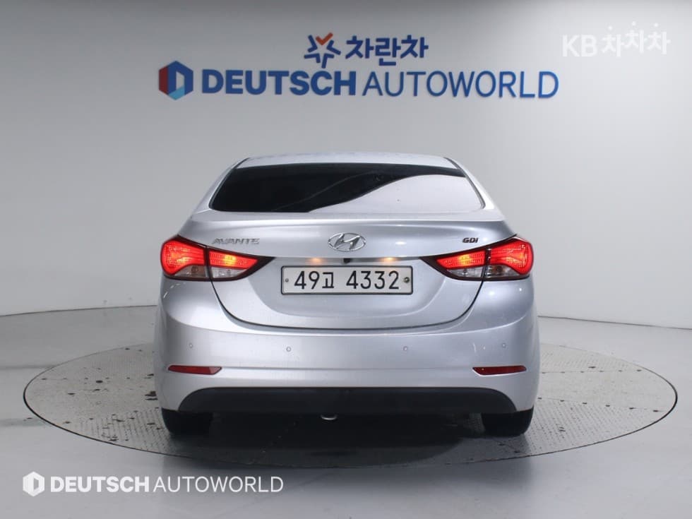 Хюндай The New (фейслифт) Avante (Elantra)1.6 GDi Смарт Стандартен - 4