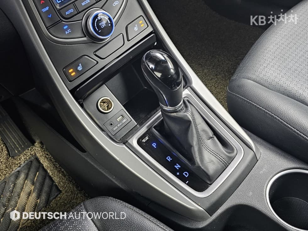 Хюндай The New (фейслифт) Avante (Elantra)1.6 GDi Смарт Стандартен - 9