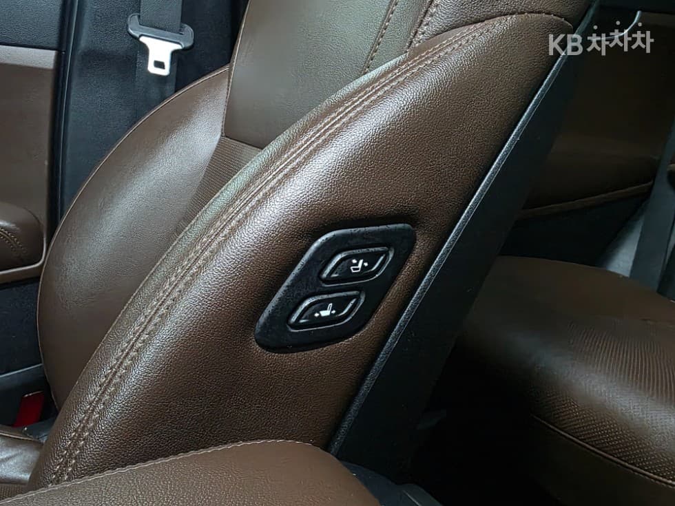 Киа All NewSorentoДизел 2.0 2WD Noblesse - 18