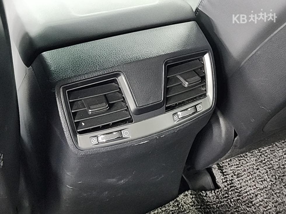 КейДжи Мобилити The New (фейслифт) Rexton Sports Khan2.2 4x4 Престиж - 13