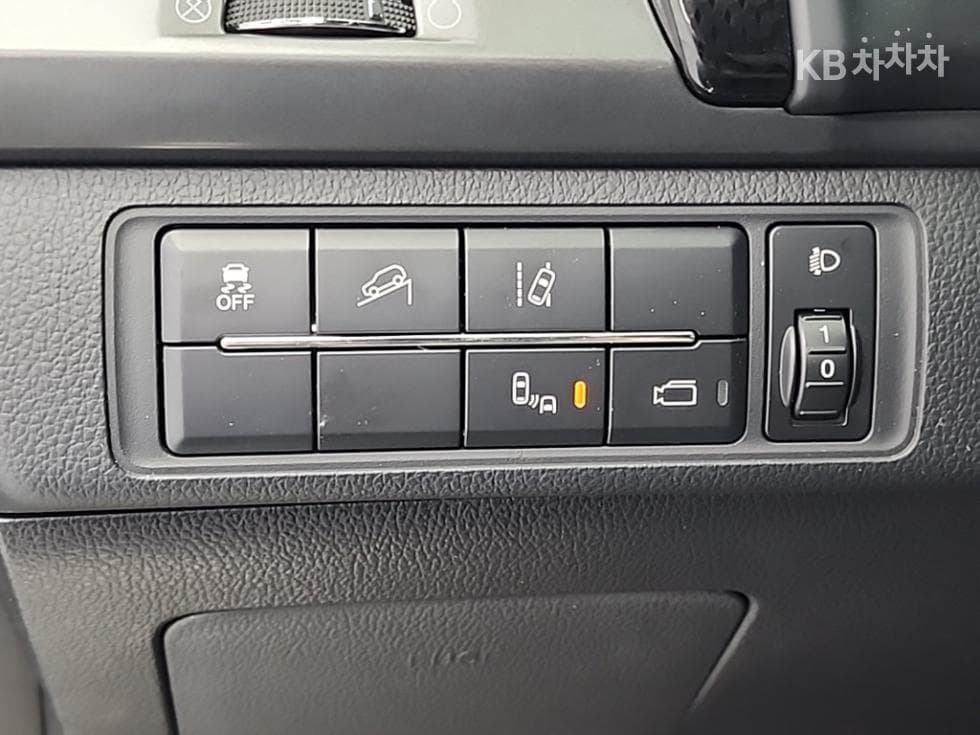 КейДжи Мобилити The New (фейслифт) Rexton Sports Khan2.2 4x4 Престиж - 19