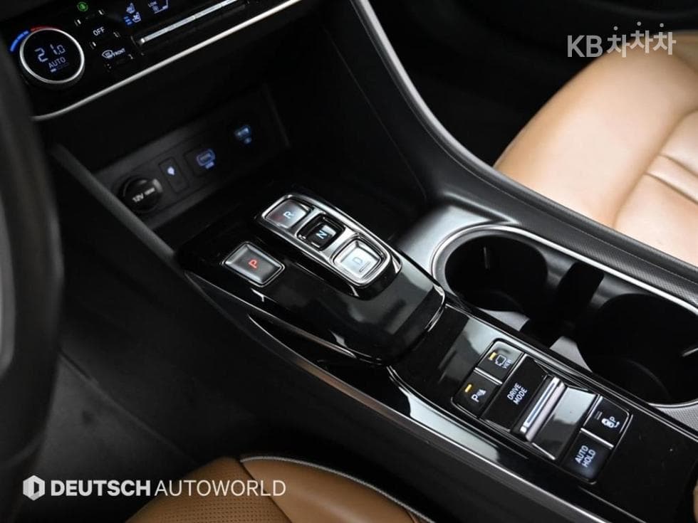 Хюндай Соната (DN8)2.0 Inspiration - 9