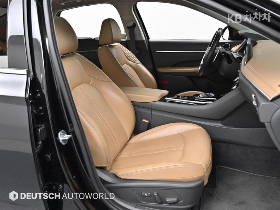 Хюндай Соната (DN8)2.0 Inspiration - 10