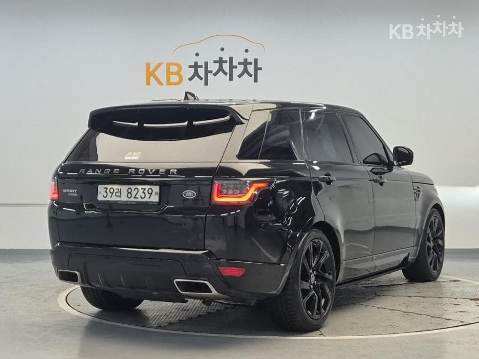 Land Rover Нов Рендж Ровер Спорт3.0 SDV6 HSE Динамик - 3