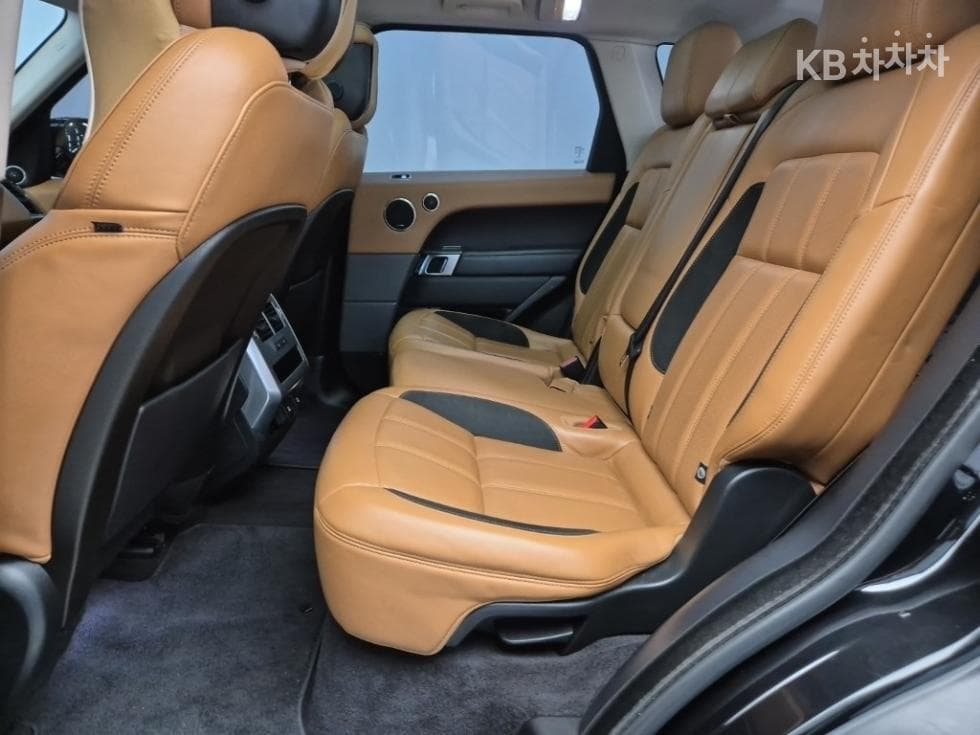 Land Rover Нов Рендж Ровер Спорт3.0 SDV6 HSE Динамик - 12