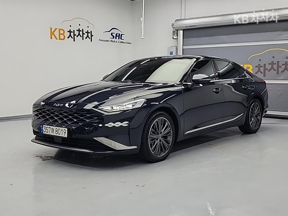 Kia K8 Hybrid 1.6 Turbo Signature - Image 1