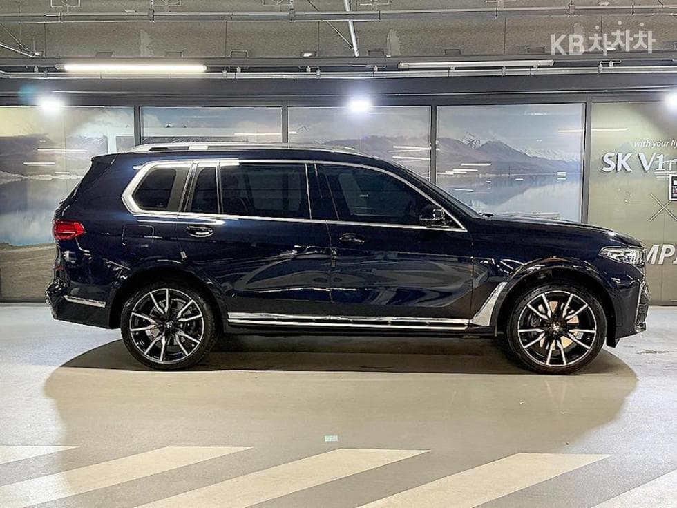 BMW X7(G07)xDrive 40i M Sport - 3
