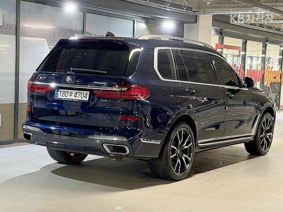 BMW X7(G07)xDrive 40i M Sport - 4