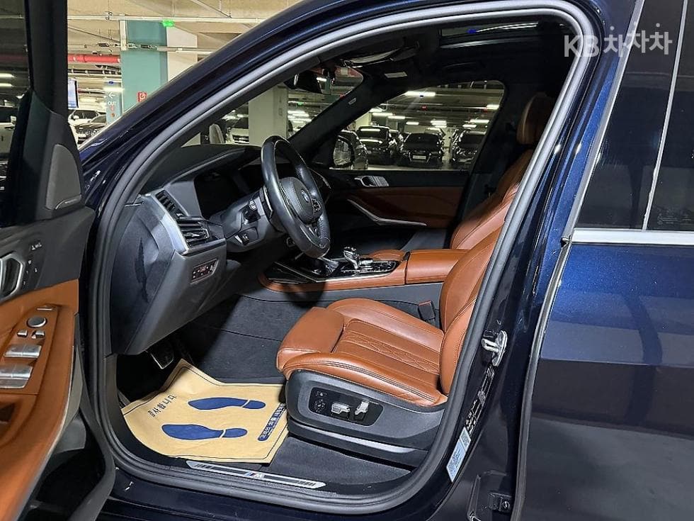 BMW X7(G07)xDrive 40i M Sport - 7