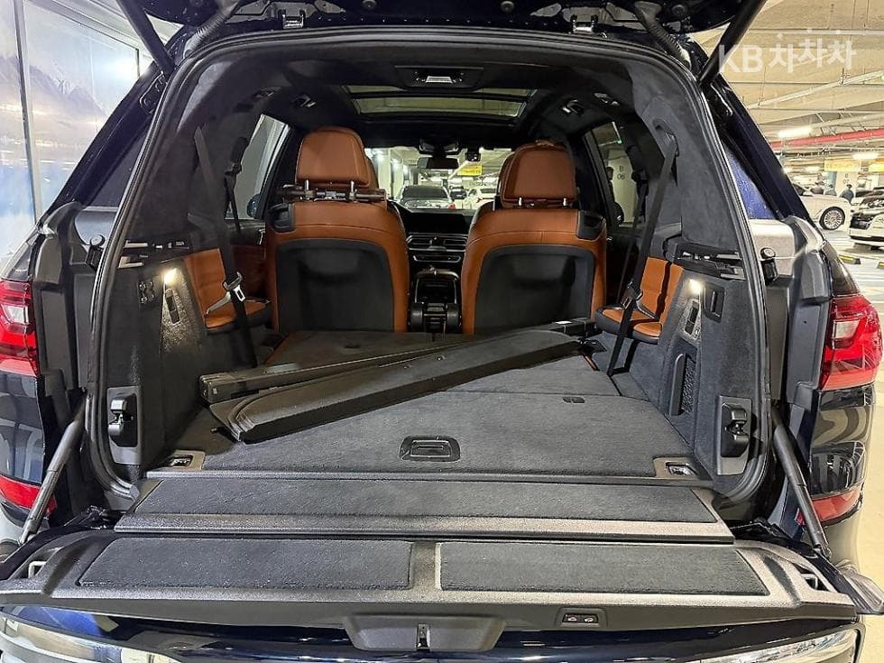 BMW X7(G07)xDrive 40i M Sport - 18