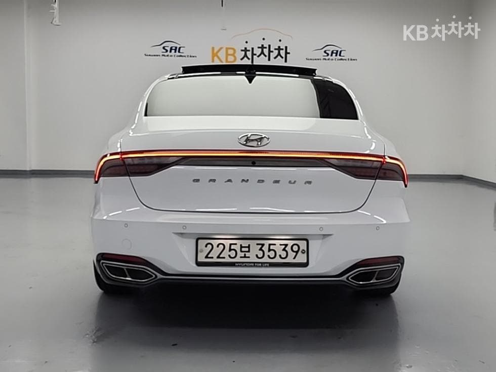 Хюндай The New (фейслифт) Grandeur (Azera)3.3 Calligraphy - 3