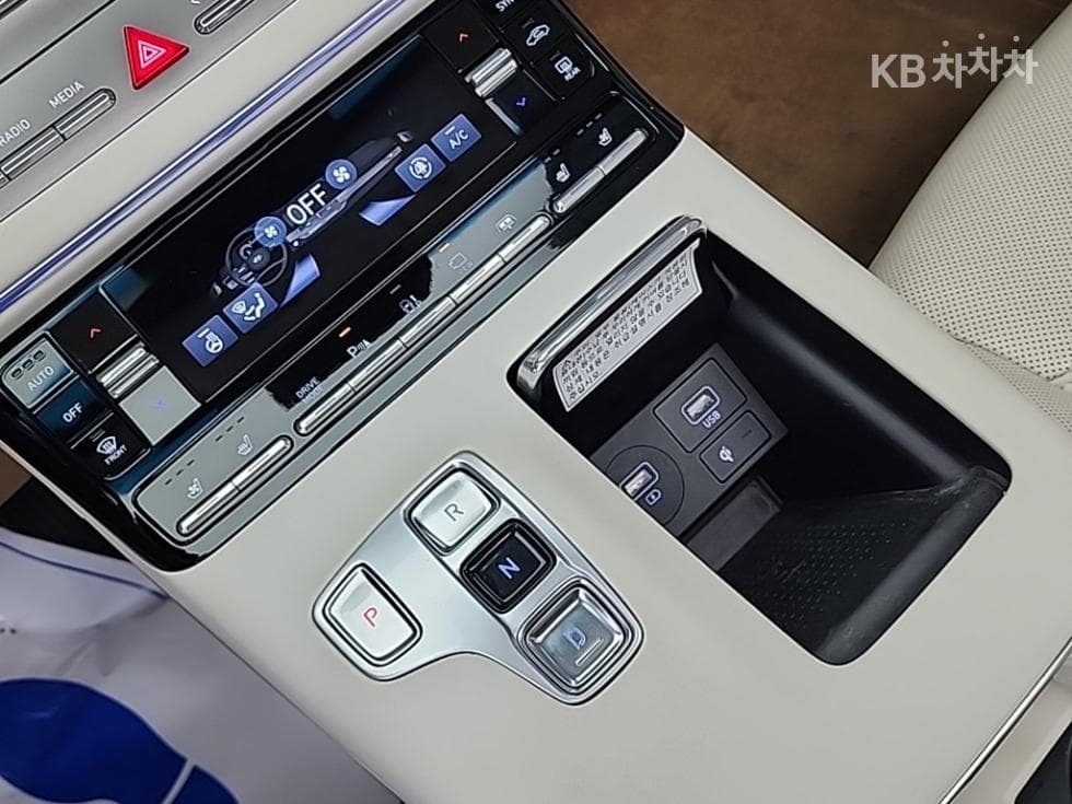 Хюндай The New (фейслифт) Grandeur (Azera)3.3 Calligraphy - 8