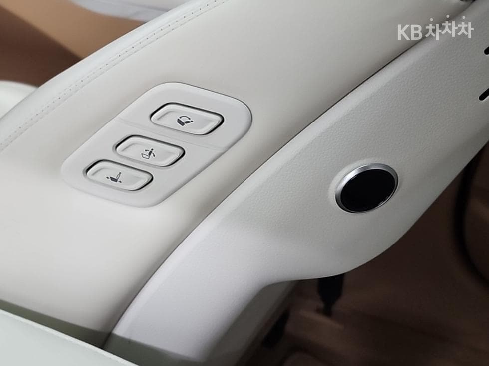 Хюндай The New (фейслифт) Grandeur (Azera)3.3 Calligraphy - 13