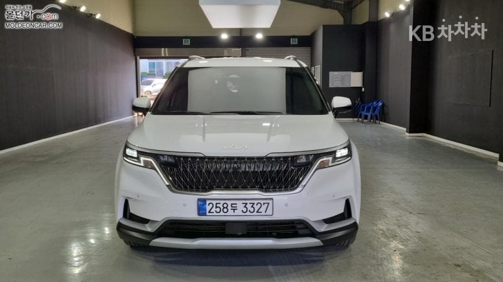 Киа Канивал 4-то поколениеD2.2 9-местен Престиж - 3