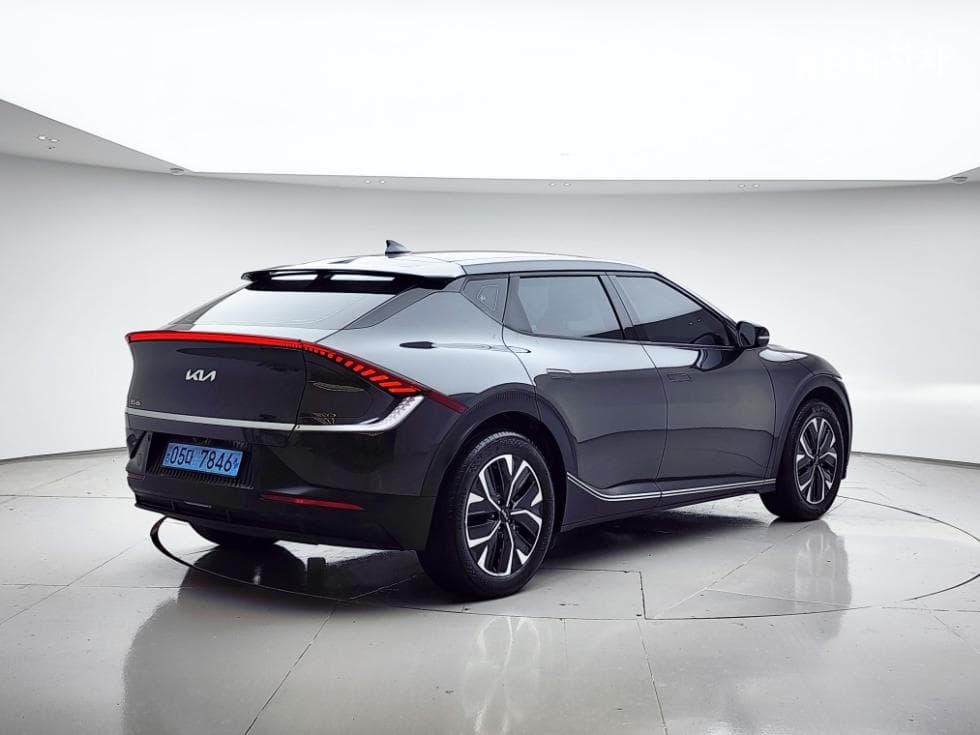 Киа EV6롱 레Местен지 2WD Air - 2