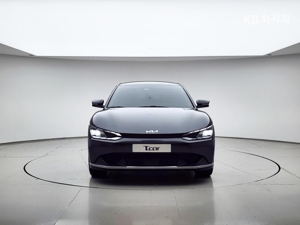Киа EV6롱 레Местен지 2WD Air - 3