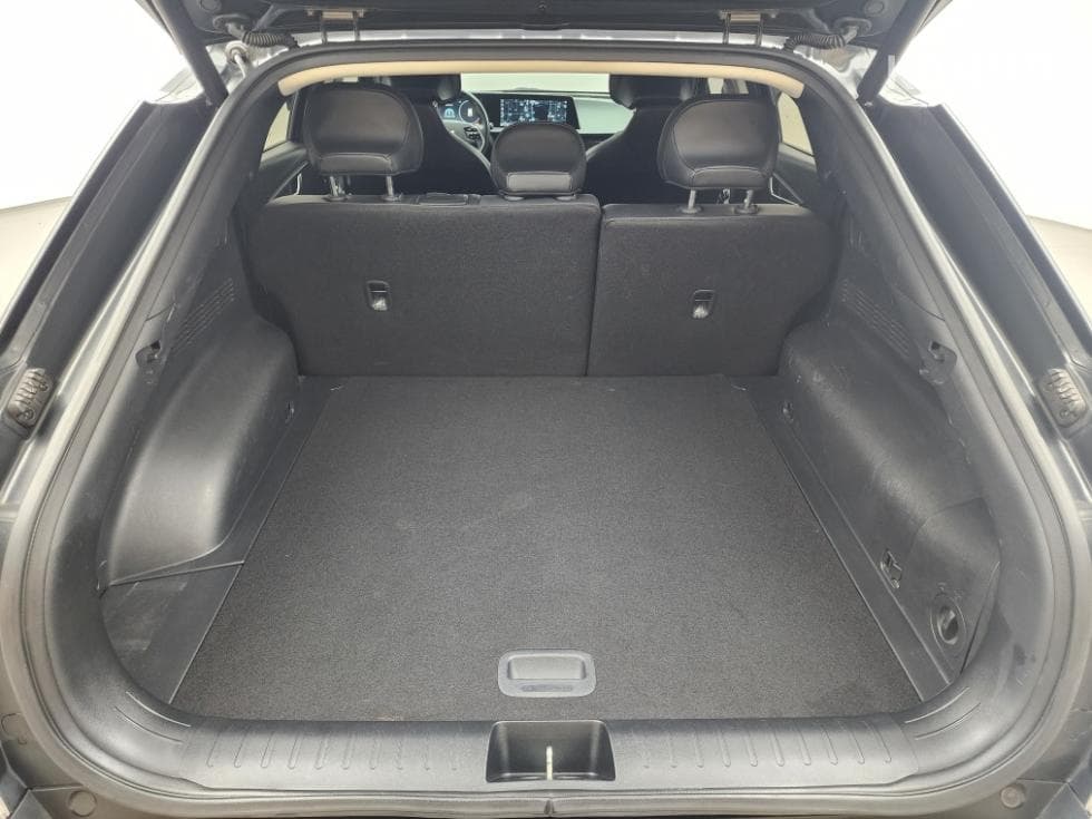 Киа EV6롱 레Местен지 2WD Air - 6