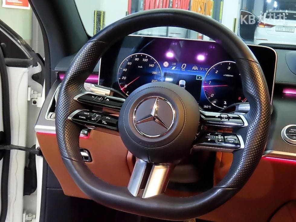 Mercedes-Benz S-Class W223S400d 4Matic Standard - 8