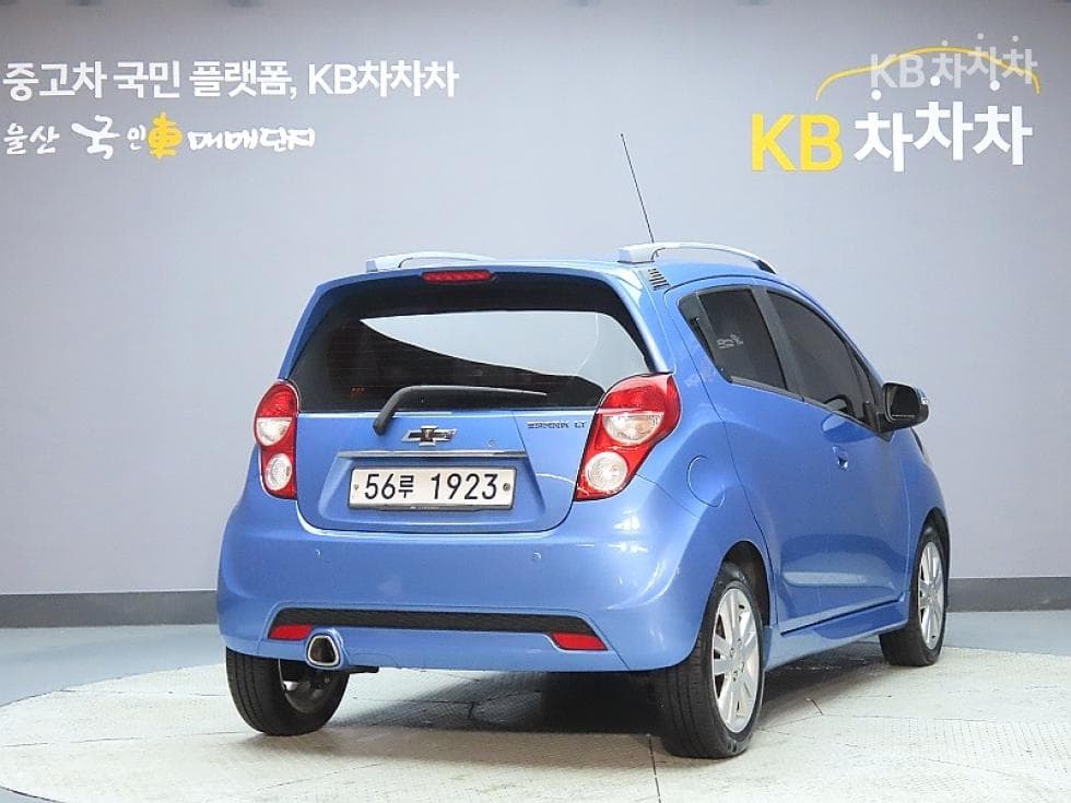 GM Korea Chevrolet SparkLT Standard - 2