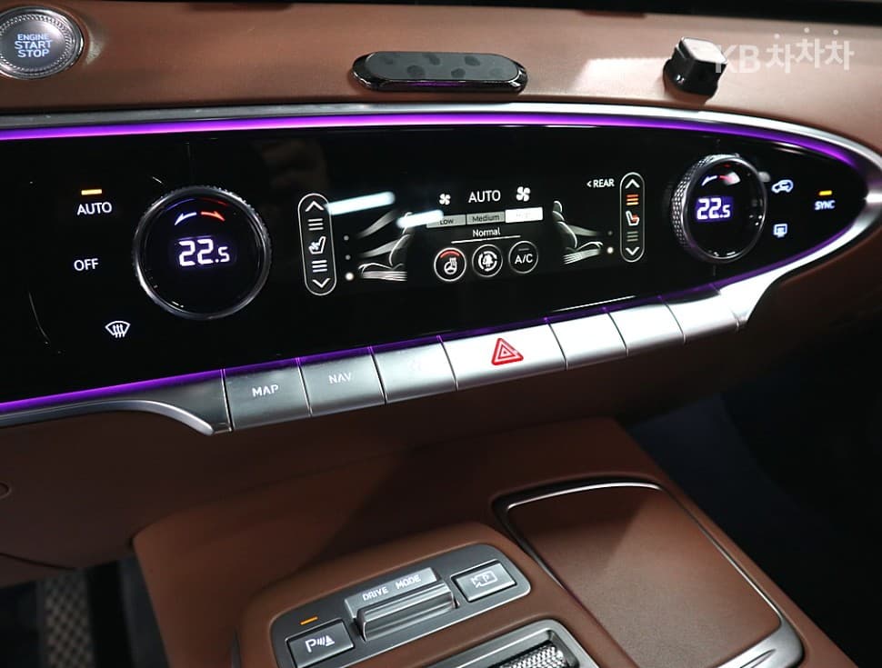 Genesis GV70Gasoline 2.5T 2WD - 13