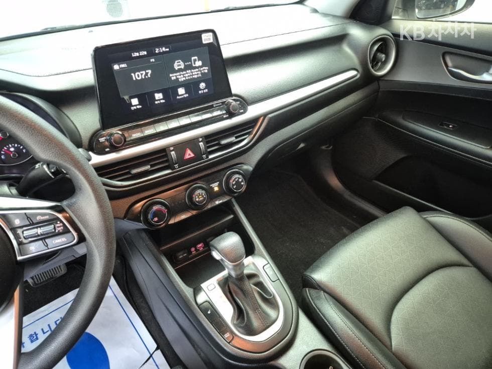 Kia All New K31.6 Gasoline Trendy - 10