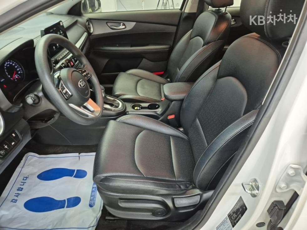 Kia All New K31.6 Gasoline Trendy - 11