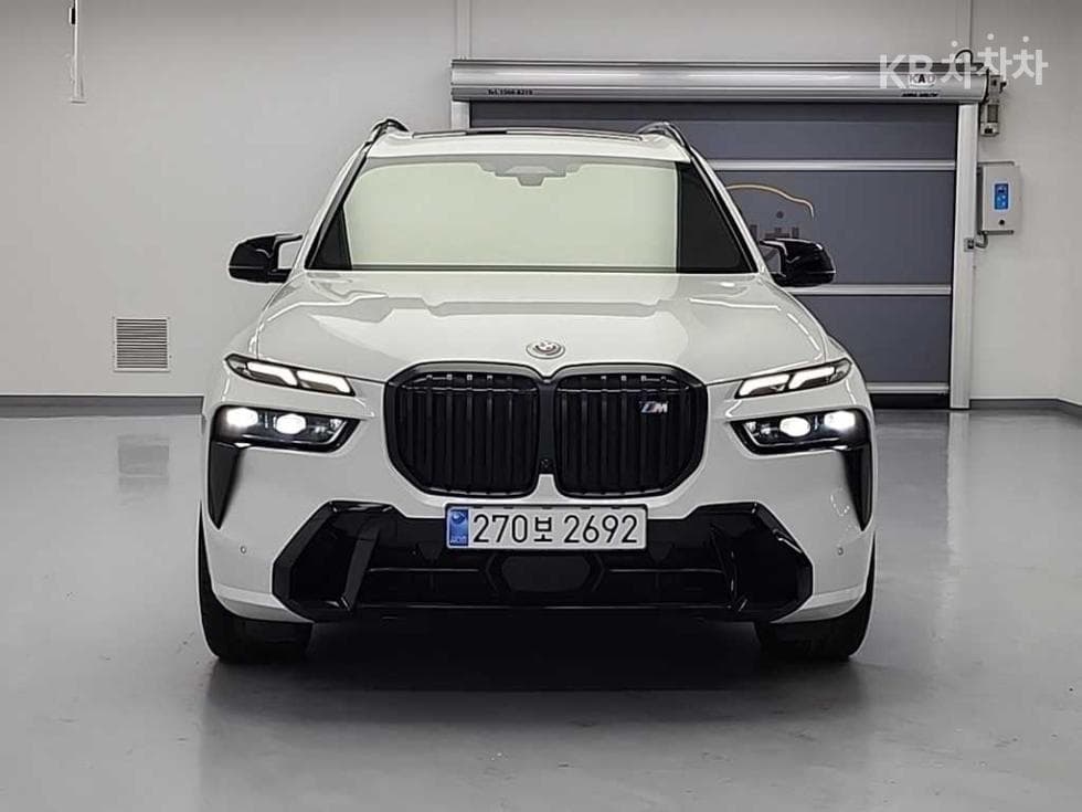 BMW X7(G07)M60i xDrive M Sport Pro - 2