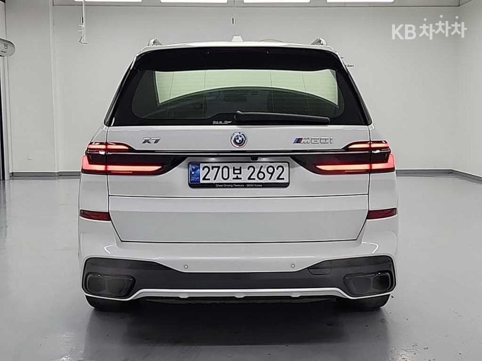 BMW X7(G07)M60i xDrive M Sport Pro - 3