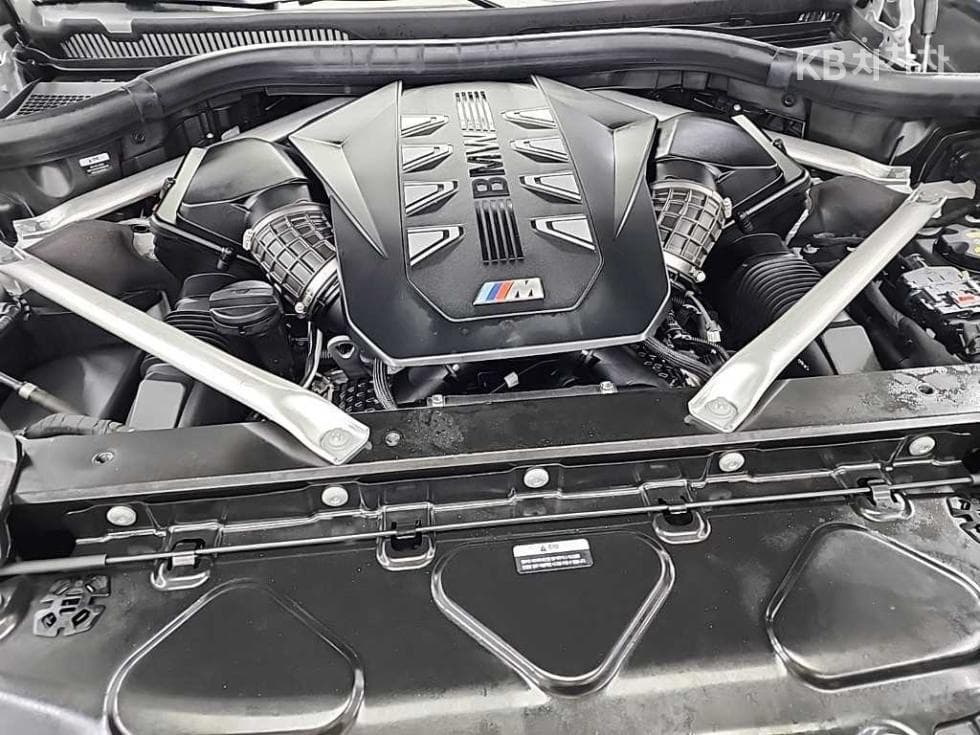 BMW X7(G07)M60i xDrive M Sport Pro - 5