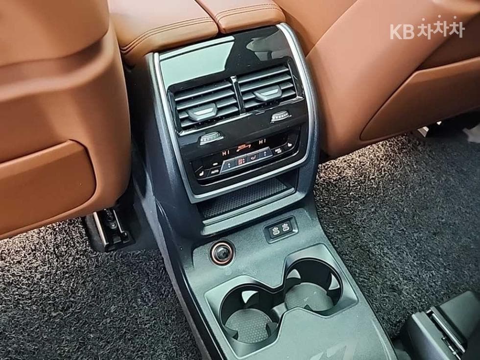 BMW X7(G07)M60i xDrive M Sport Pro - 13