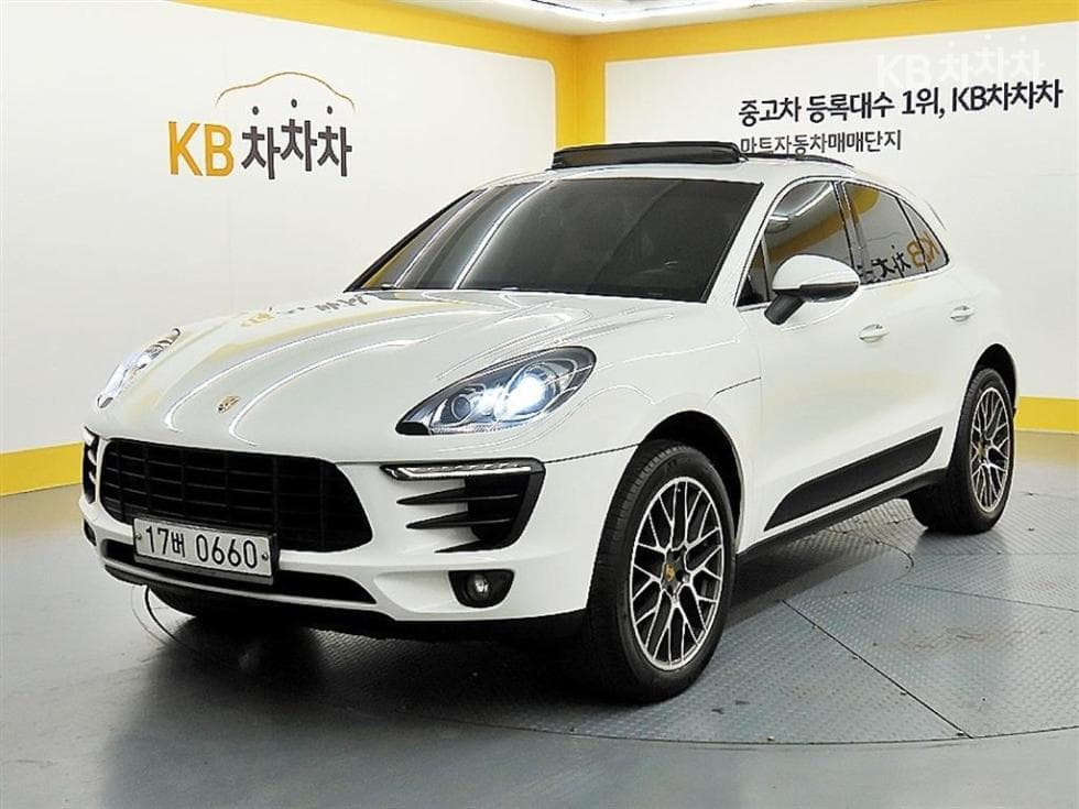 Porsche 마칸 3.0 S Дизел - Image 1