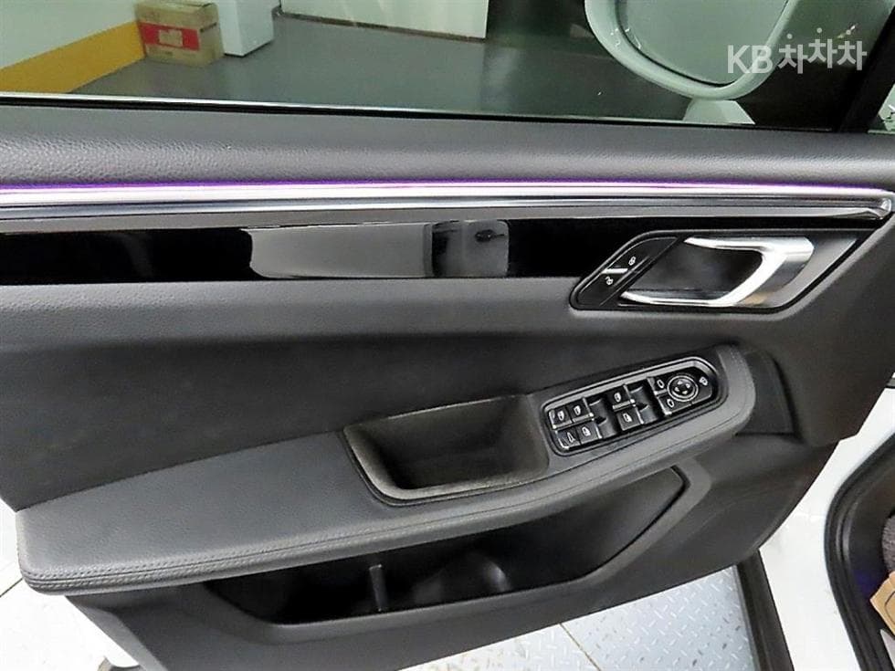 Porsche 마칸3.0 S Дизел - 11