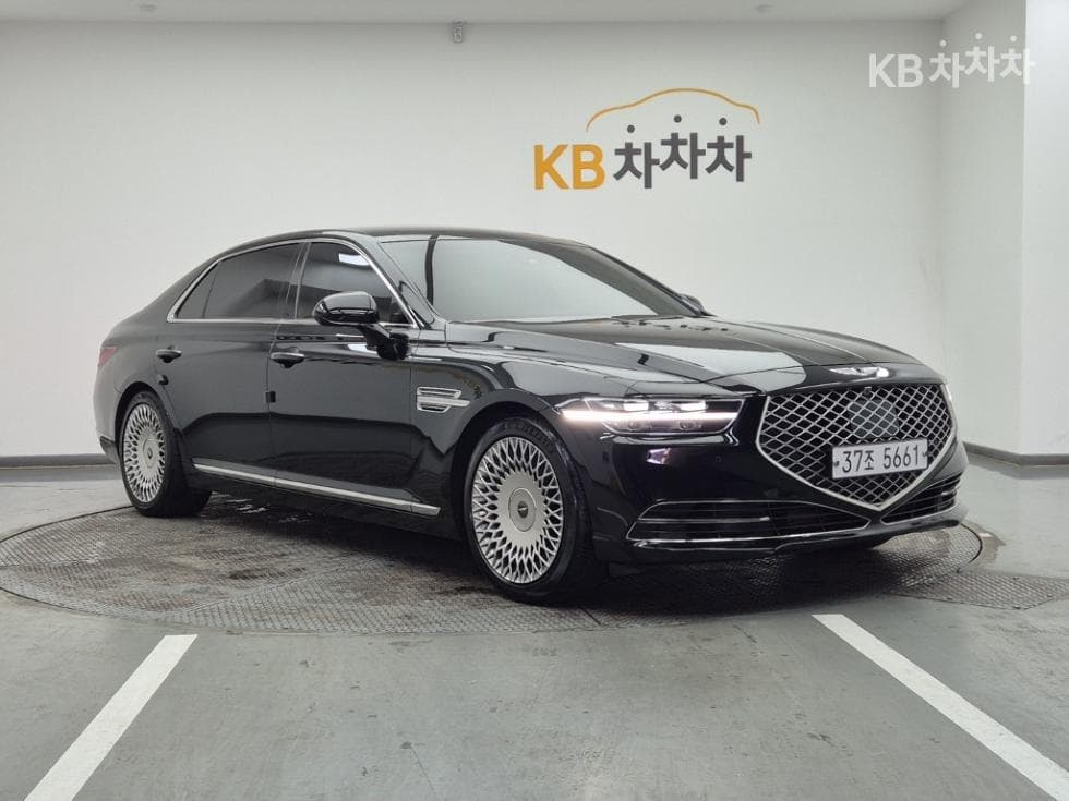 Genesis G903.8 GDi AWD Prestige - 2