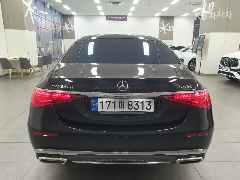 Mercedes-Benz S-Class W223Maybach S580 4Matic Standard - 3