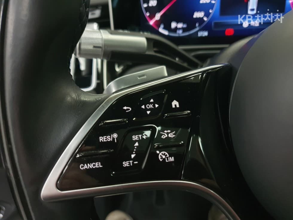 Mercedes-Benz S-Class W223Maybach S580 4Matic Standard - 11