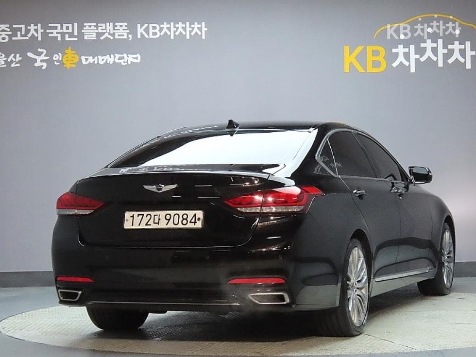 Hyundai GenesisDHG330 Premium - 2